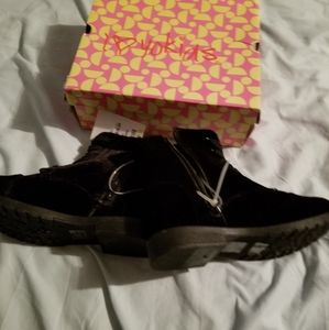 Black kids side zipper boots